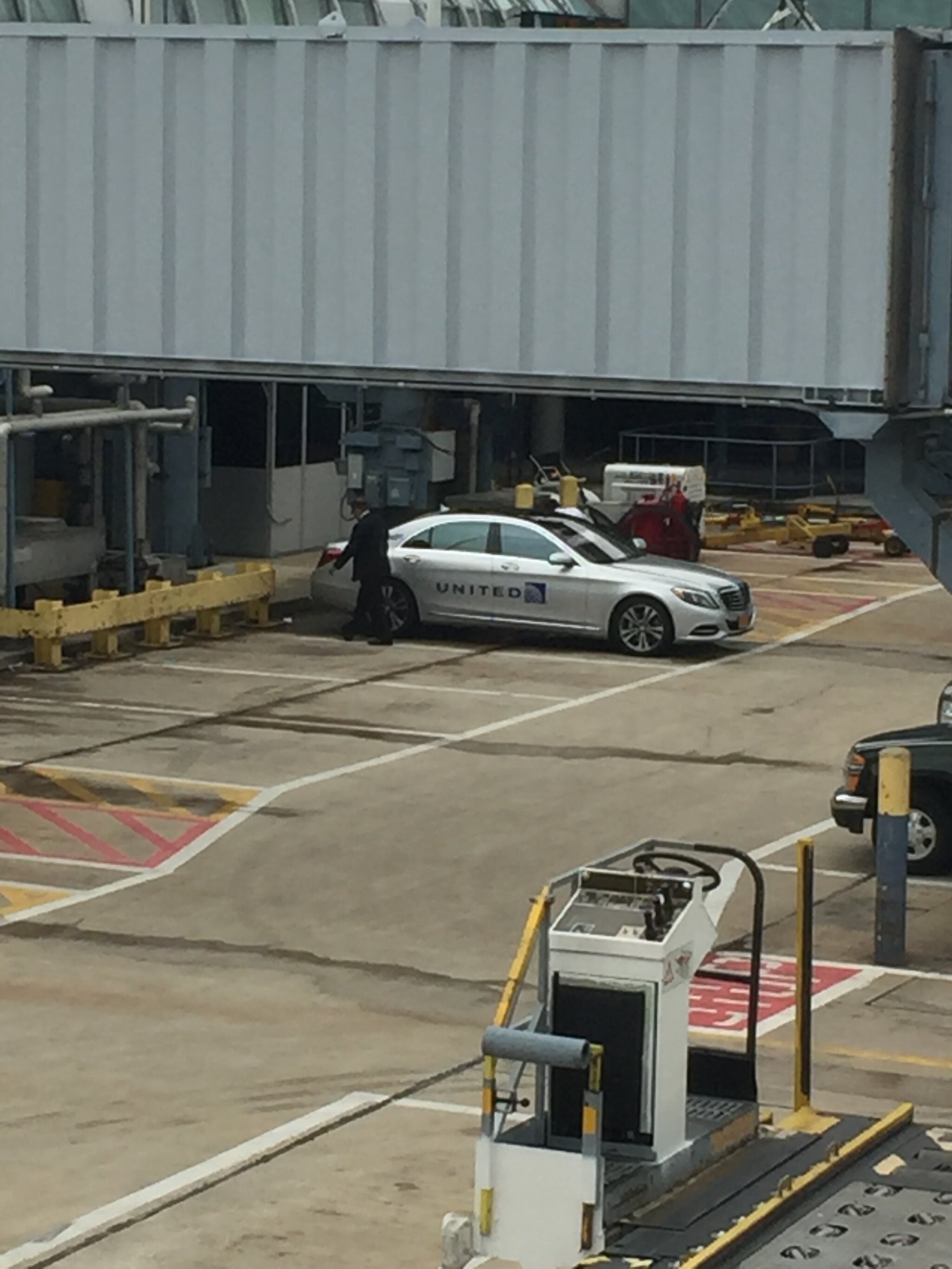 Global Services Mercedes S-Class